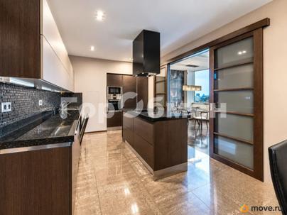 3-комн. квартира, 146 м&sup2;