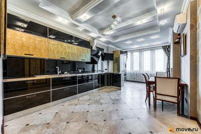 3-комн. квартира, 130 м&sup2;
