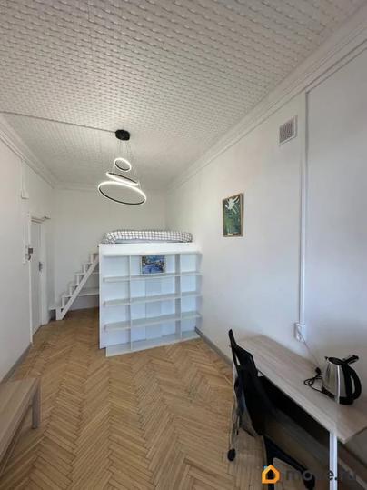 комната, 15.9 м&sup2;