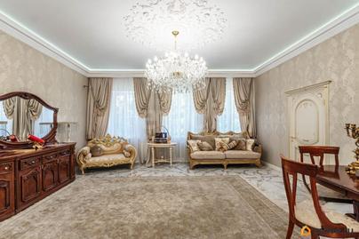 дом, 300 м&sup2;, 4.5 сотки