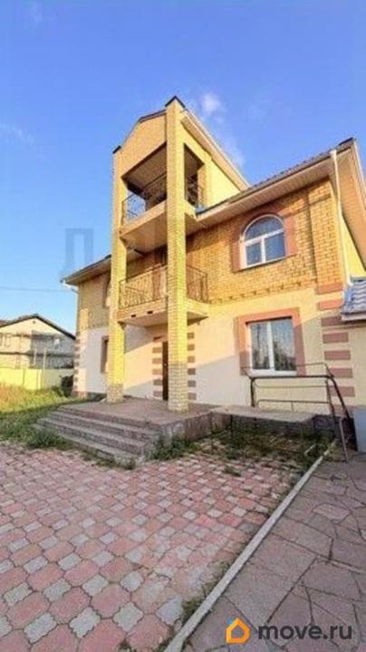 дом, 360 м&sup2;, 10 соток