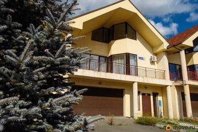 таунхаус, 340 м&sup2;, 1 сотка