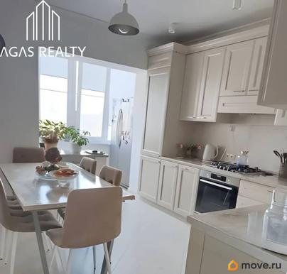 3-комн. квартира, 102 м&sup2;