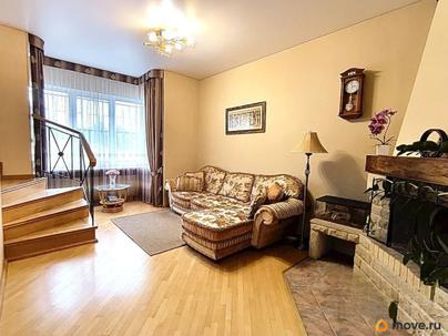 дом, 221.5 м&sup2;, 5 соток