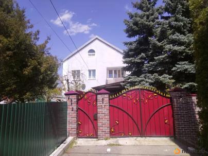 дом, 244 м&sup2;, 14 соток