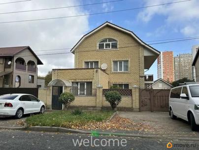 дом, 250 м&sup2;, 7.19 сотки