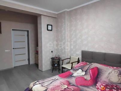 2-комн. квартира, 76.8 м&sup2;