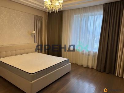 3-комн. квартира, 130 м&sup2;
