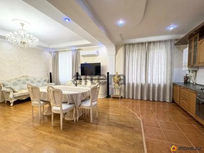 4-комн. квартира, 140 м&sup2;