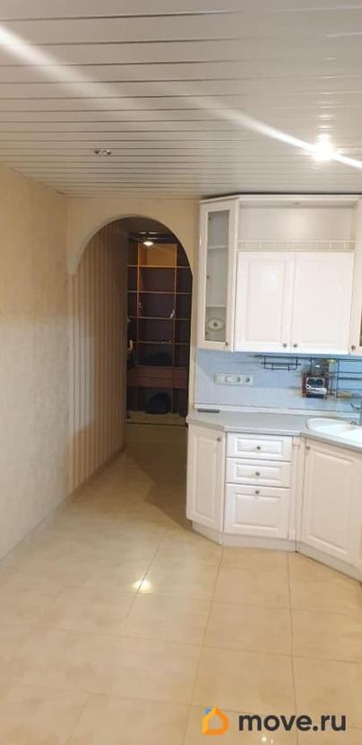 2-комн. квартира, 77.5 м&sup2;