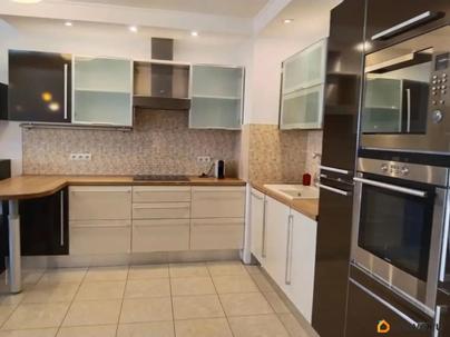 2-комн. квартира, 69.7 м&sup2;