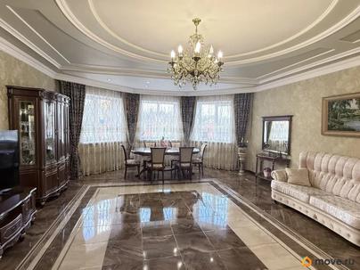 дом, 282.8 м&sup2;, 18 соток