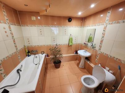 3-комн. квартира, 75.9 м&sup2;