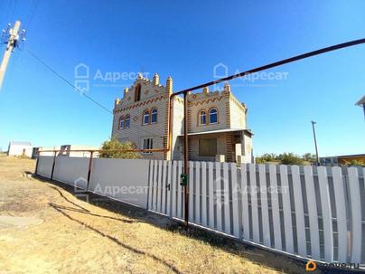 дом, 200 м&sup2;, 10 соток