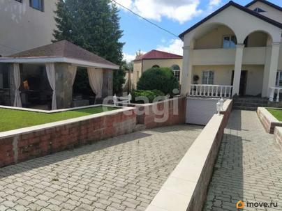 дом, 580 м&sup2;, 10 соток
