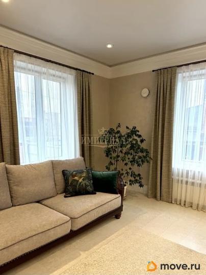 коттедж, 370 м&sup2;, 10 соток